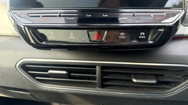 Volkswagen ID.3 150kW Family Pro Performance 58kWh 5dr Auto Electric Hatchback